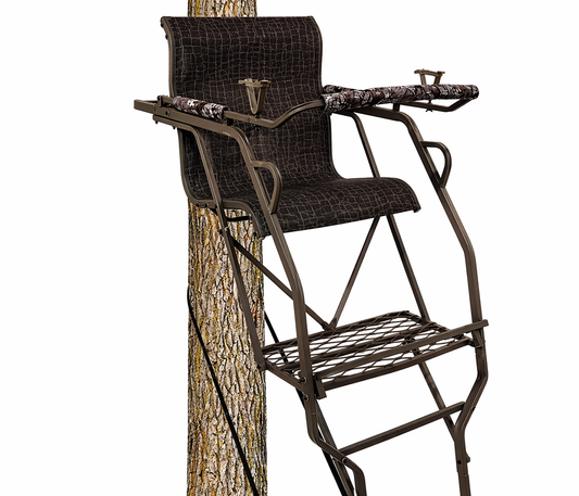 Elevated Outdoor Observation Stand with Integrated Ladder 1.5m